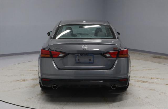 2025 Nissan Altima SR FWD