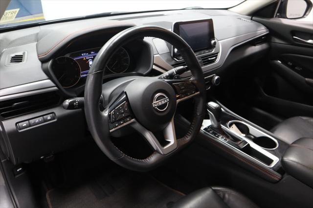 2025 Nissan Altima SR FWD