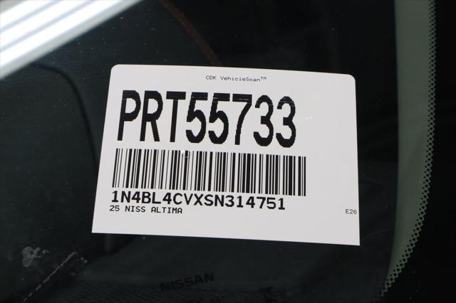 2025 Nissan Altima SR FWD
