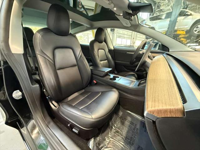 2022 Tesla Model 3 Long Range Dual Motor All-Wheel Drive