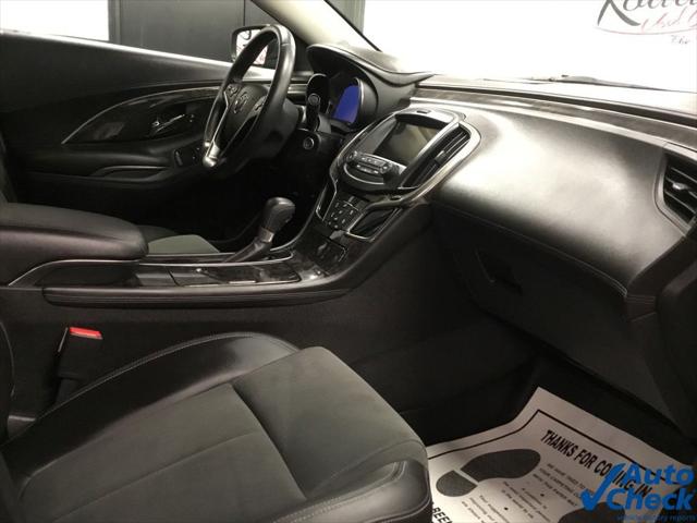 2016 Buick LaCrosse Base