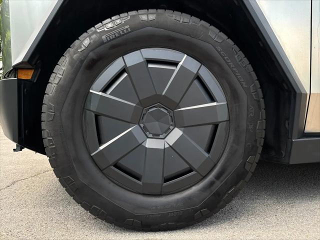 2024 Tesla Cybertruck All-Wheel Drive