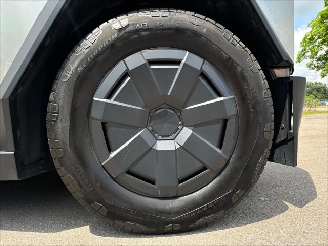 2024 Tesla Cybertruck All-Wheel Drive