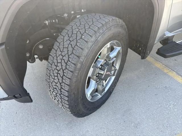 2026 GMC Sierra 2500HD Crew Cab, Standard Bed, SLT, 4WD