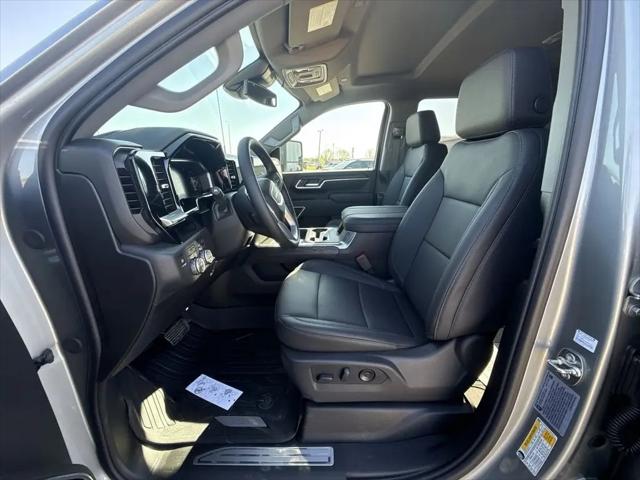2026 GMC Sierra 2500HD Crew Cab, Standard Bed, SLT, 4WD
