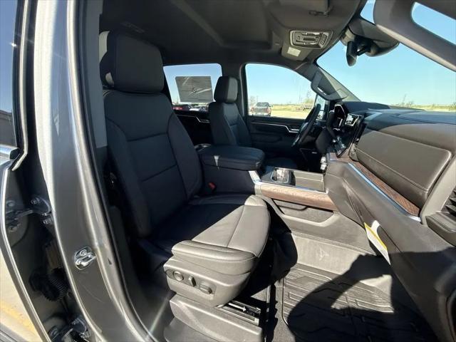 2026 GMC Sierra 2500HD Crew Cab, Standard Bed, SLT, 4WD