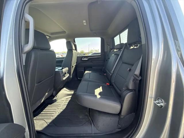2026 GMC Sierra 2500HD Crew Cab, Standard Bed, SLT, 4WD