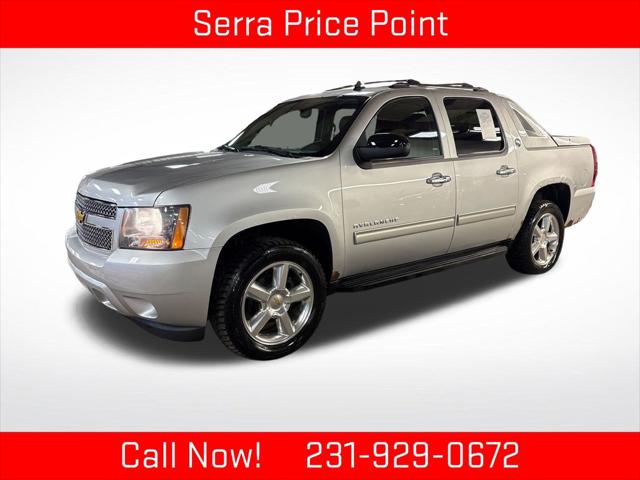 2013 Chevrolet Avalanche LT for sale in TRAVERSE CITY, MI
