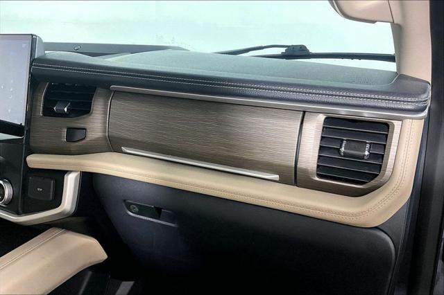2024 Ford Expedition Limited - Photo 16