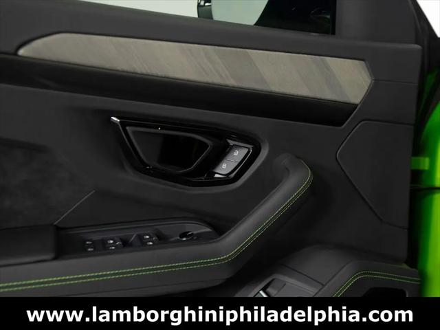 2023 Lamborghini Urus S