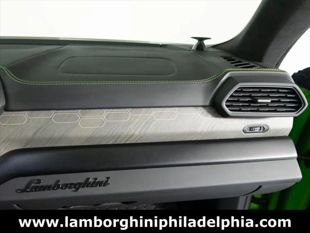 2023 Lamborghini Urus S