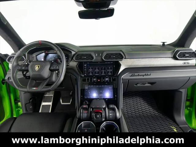 2023 Lamborghini Urus S