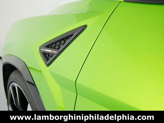 2023 Lamborghini Urus S