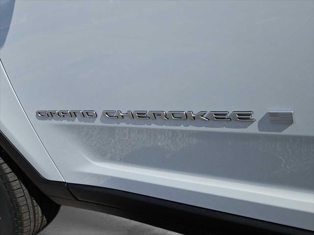 2026 Jeep Grand Cherokee Altitude 4x4