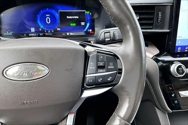2023 Ford Explorer Platinum