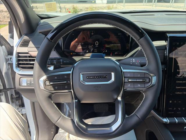 2026 GMC Acadia Denali AWD