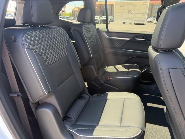 2026 GMC Acadia Denali AWD