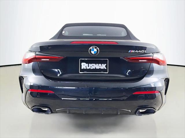 2024 BMW M4 M440i