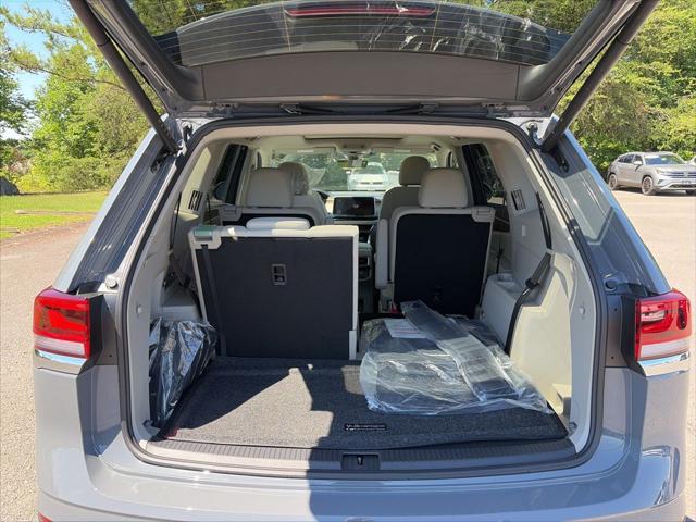 2026 Volkswagen Atlas SE with Technology