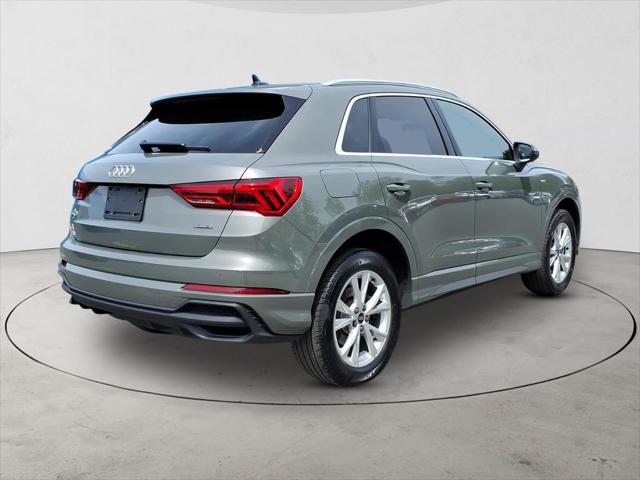 2025 Audi Q3 Premium 45 TFSI S line quattro Tiptronic
