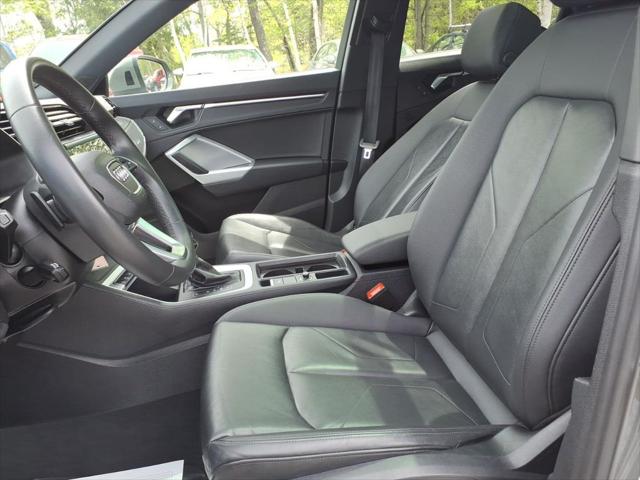 2025 Audi Q3 Premium 45 TFSI S line quattro Tiptronic
