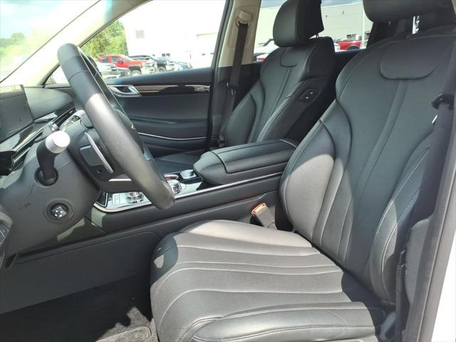 2025 Genesis GV80 2.5T Standard AWD