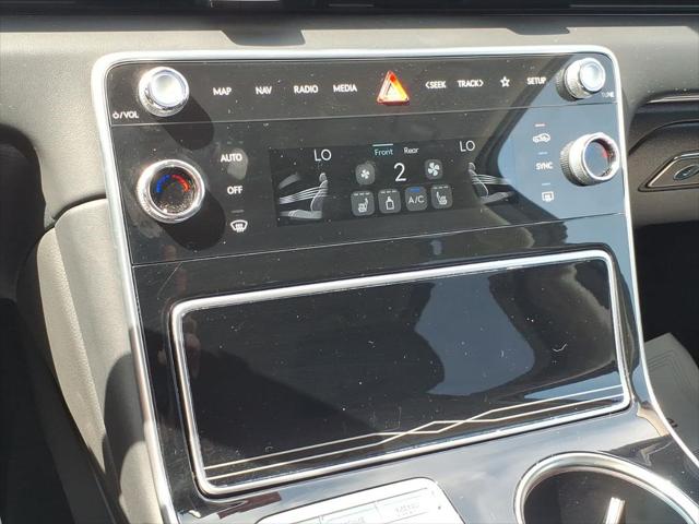 2025 Genesis GV80 2.5T Standard AWD