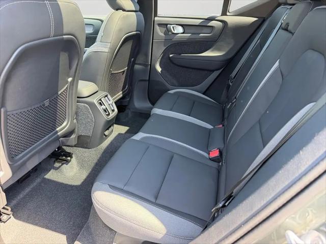 2026 Volvo EX40 Plus, Single Motor Extended Range, Fully electric