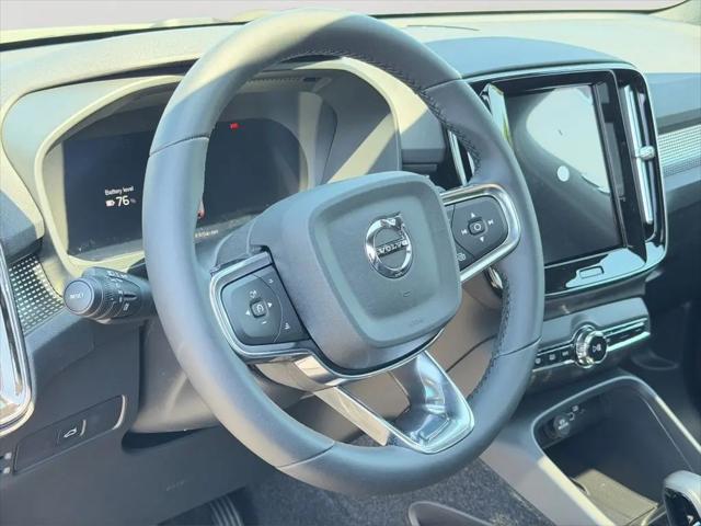 2026 Volvo EX40 Plus, Single Motor Extended Range, Fully electric
