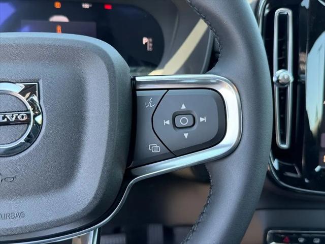 2026 Volvo EX40 Plus, Single Motor Extended Range, Fully electric