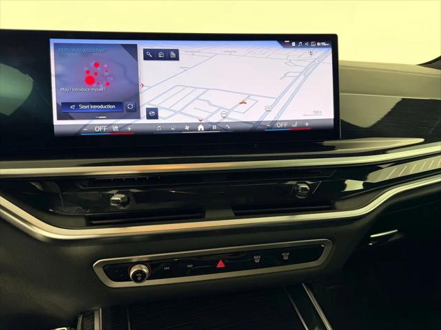2025 BMW X7 M60i