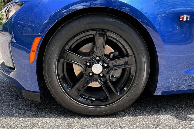2023 Chevrolet Camaro RWD Coupe 1LT