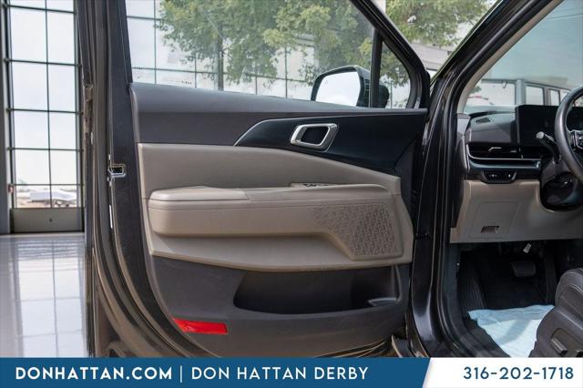 2025 Kia Carnival MPV LXS