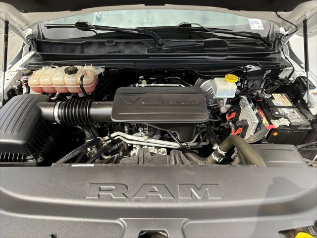 2022 Ram 1500 Big Horn Crew Cab 4x4 6'4" Box