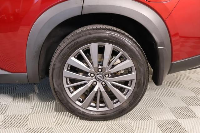 2023 Nissan Pathfinder SL FWD