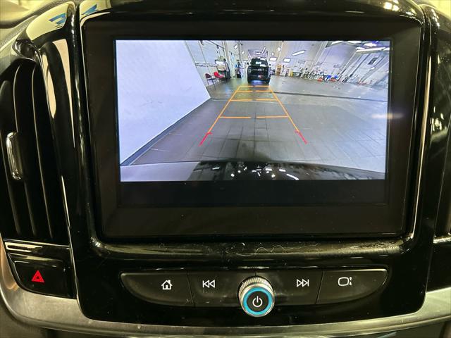 2023 Chevrolet Traverse AWD LT Cloth