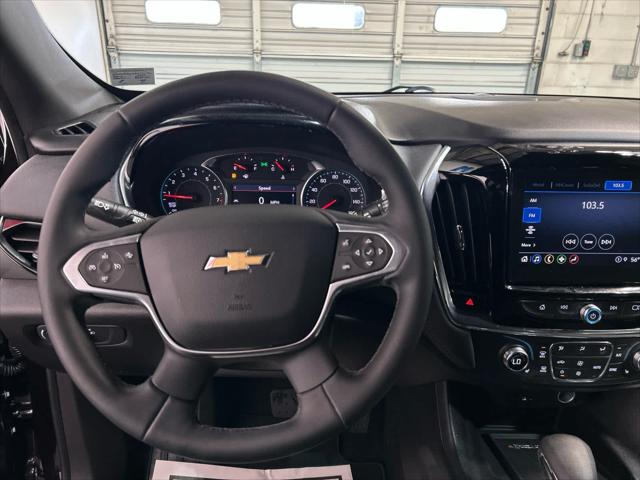2023 Chevrolet Traverse AWD LT Cloth