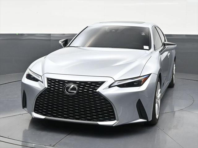 2023 Lexus IS 300 300