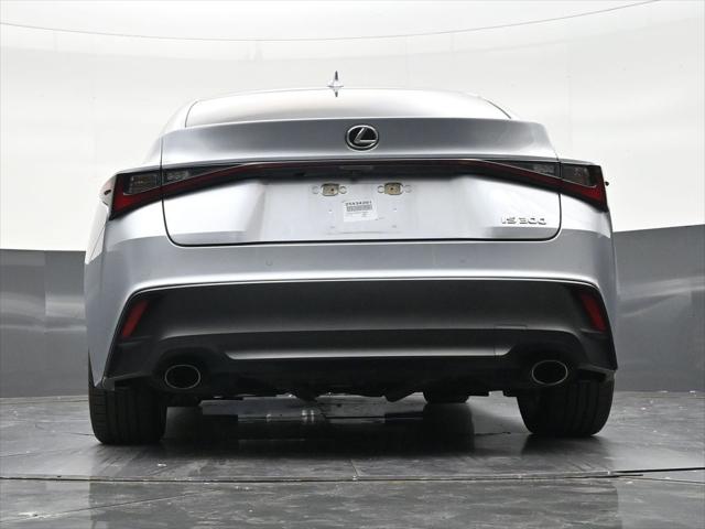 2023 Lexus IS 300 300