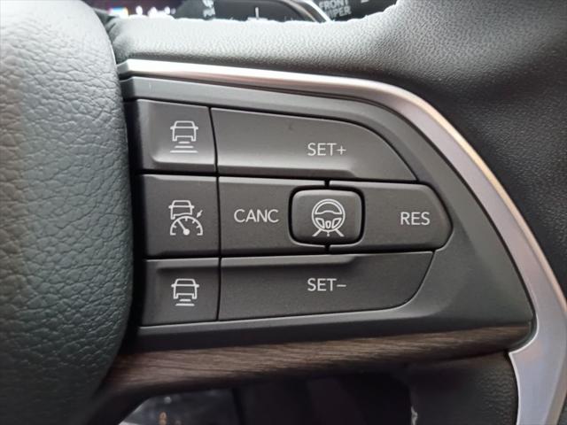 2026 Jeep Grand Cherokee L Altitude 4x2