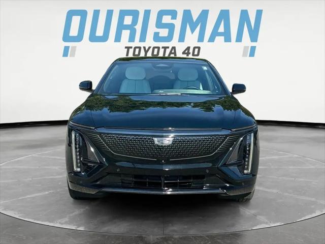 2024 Cadillac iQ Sport w/1SF