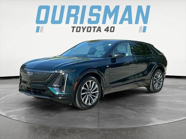 2024 Cadillac iQ Sport w/1SF