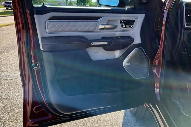 2025 Ram 1500 Tungsten Crew Cab 4x4 5'7" Box
