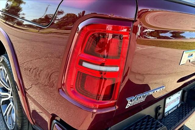 2025 Ram 1500 Tungsten Crew Cab 4x4 5'7" Box