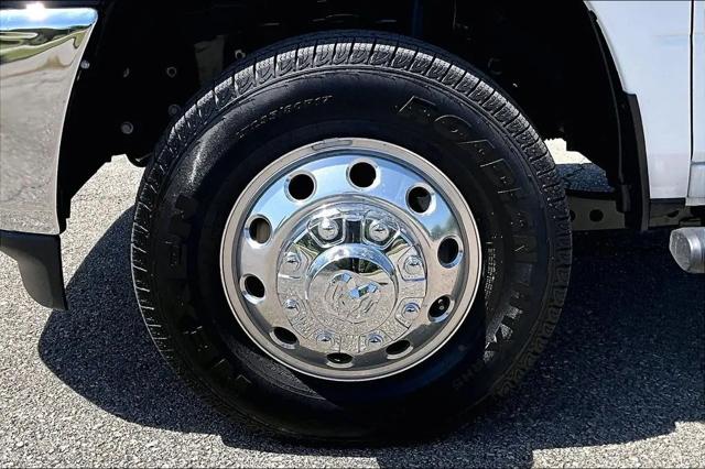 2026 Ram 3500 Tradesman Crew Cab 4x4 8' Box