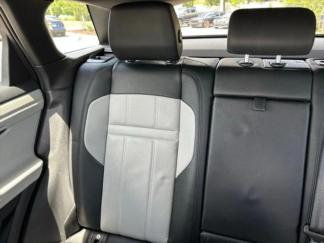 2022 Land Rover Range Rover Evoque R-Dynamic SE