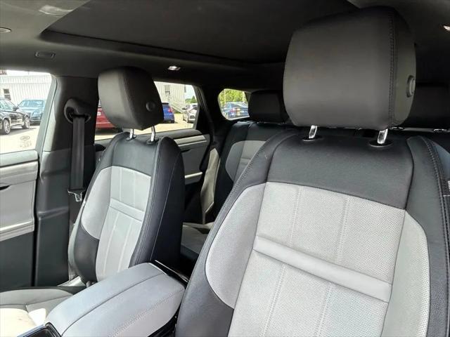 2022 Land Rover Range Rover Evoque R-Dynamic SE