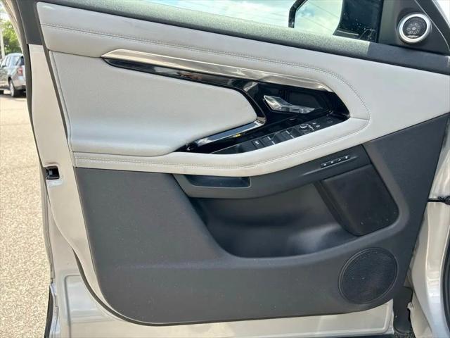 2022 Land Rover Range Rover Evoque R-Dynamic SE