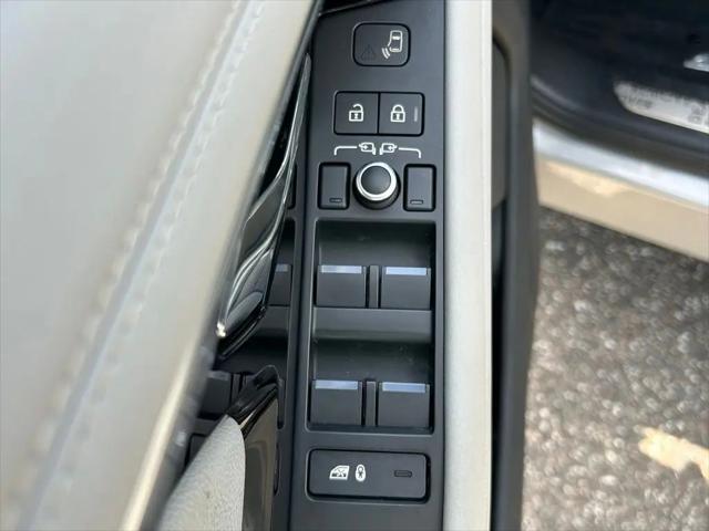 2022 Land Rover Range Rover Evoque R-Dynamic SE
