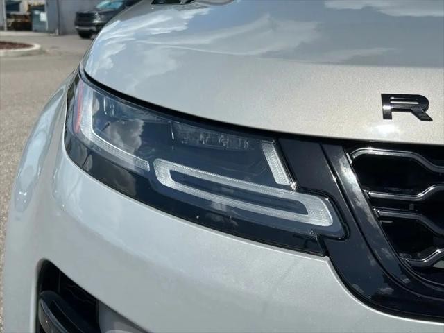 2022 Land Rover Range Rover Evoque R-Dynamic SE